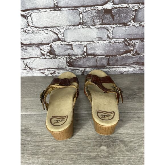 Dansko Sapphire Brown Leather Lacy Cutout Slides Sandals Women’s Sz 39EU/8.5M US - Picture 5 of 16